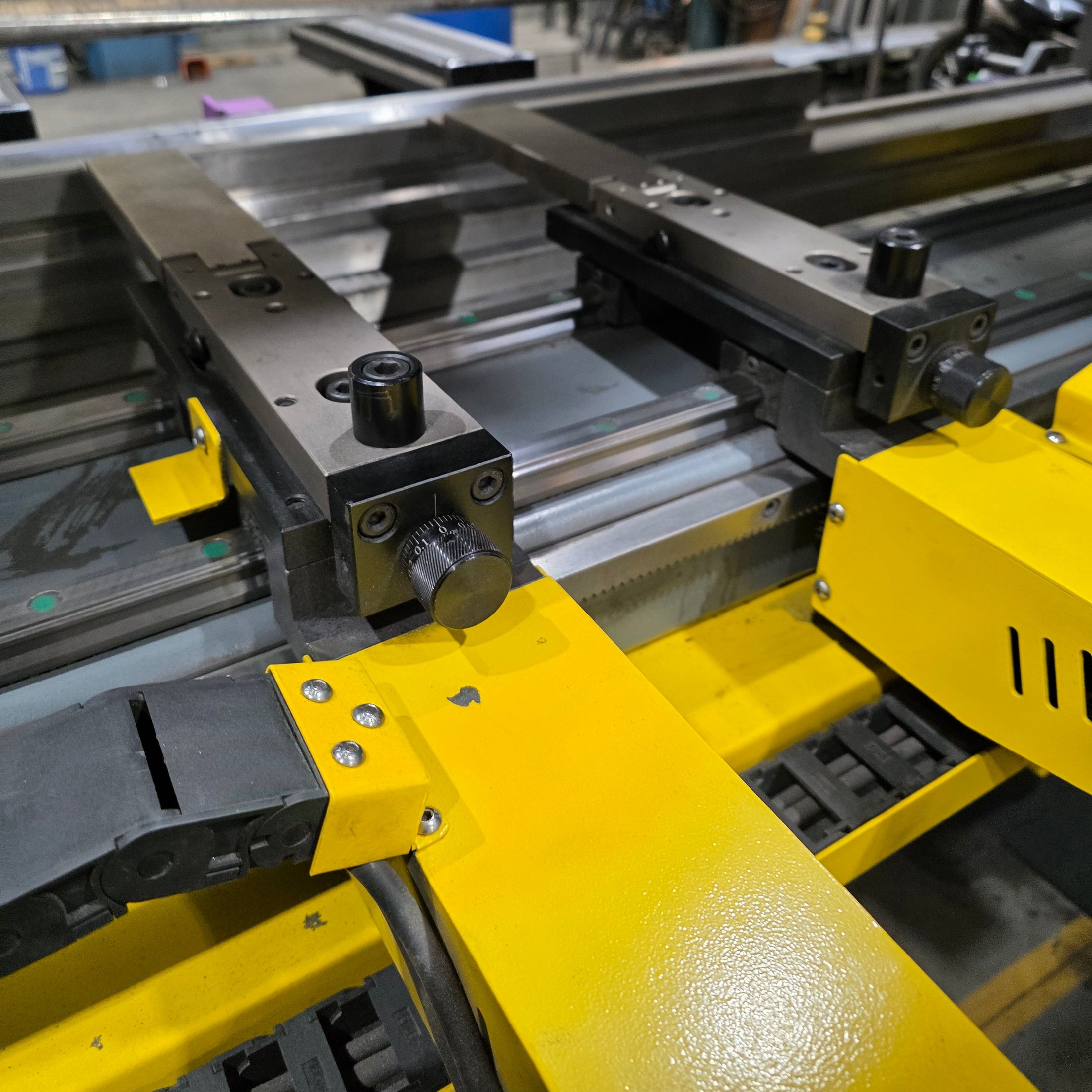 Atlas Series 4+1 Axis CNC Hydraulic Press Brakes | 5ft - 13ft