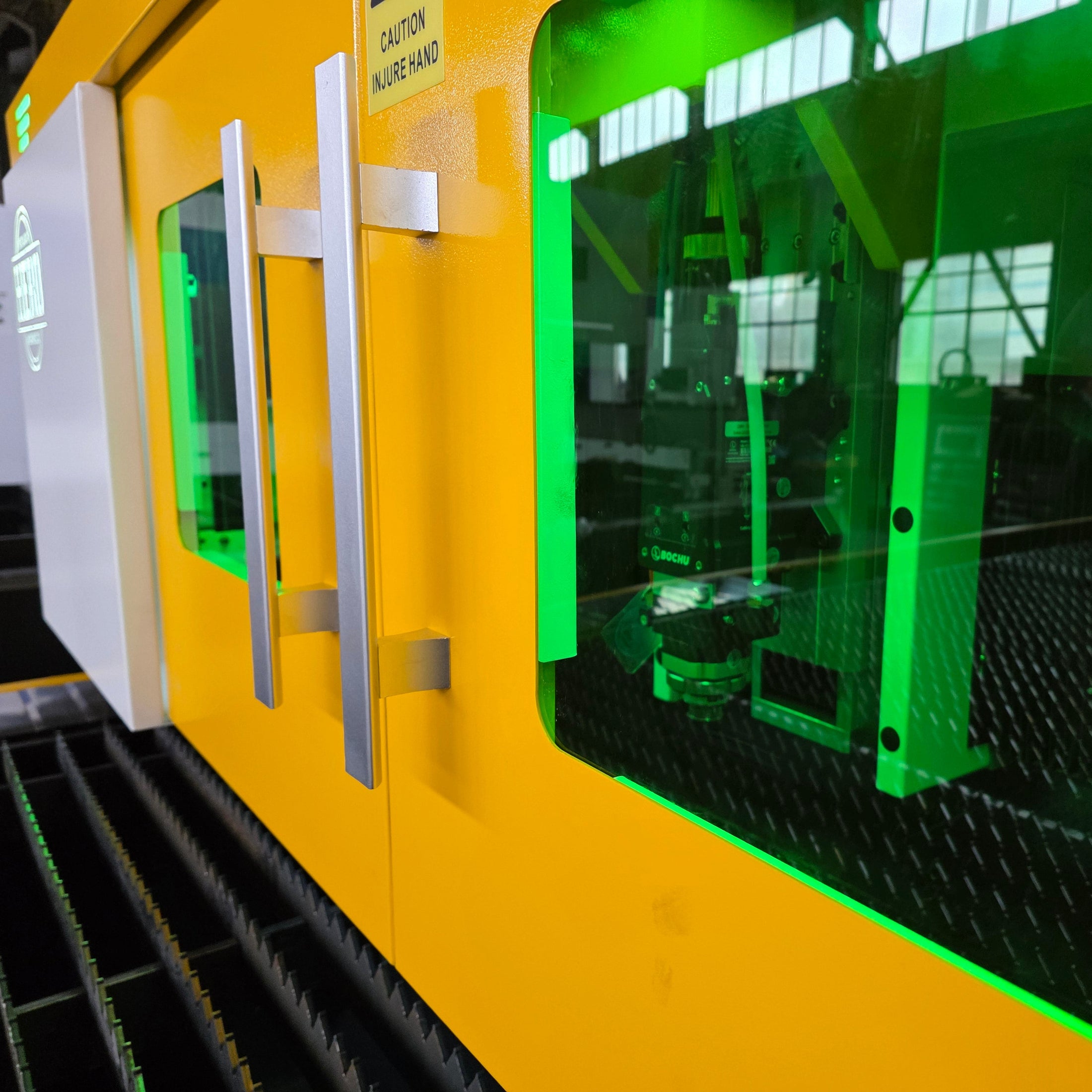 Vulcan Series 2kw  5' x 10' Open Bed Fiber Laser