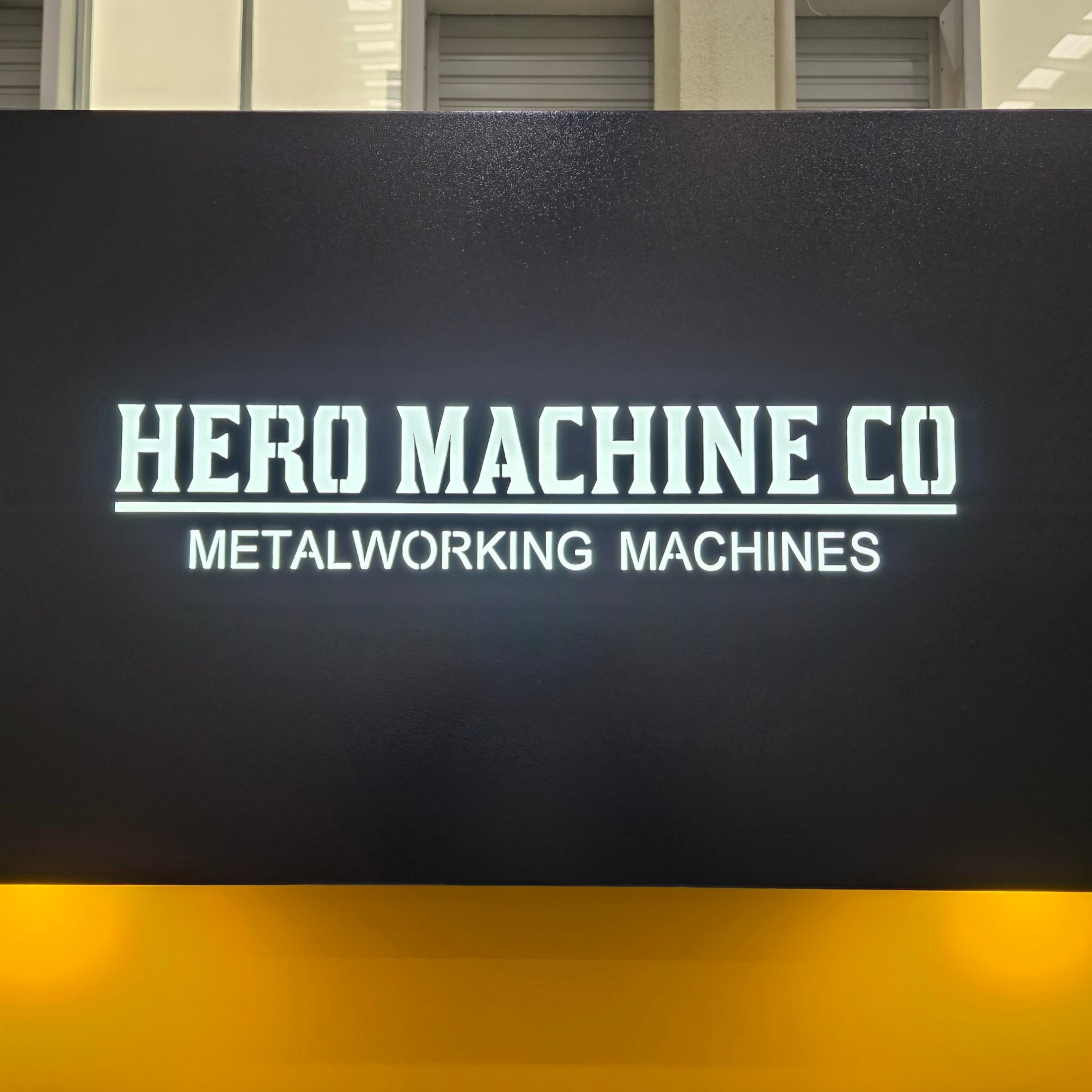 Vanguard Series (Single Phase) 4+1 Axis CNC Hydraulic Press Brakes | 4ft - 6.5ft